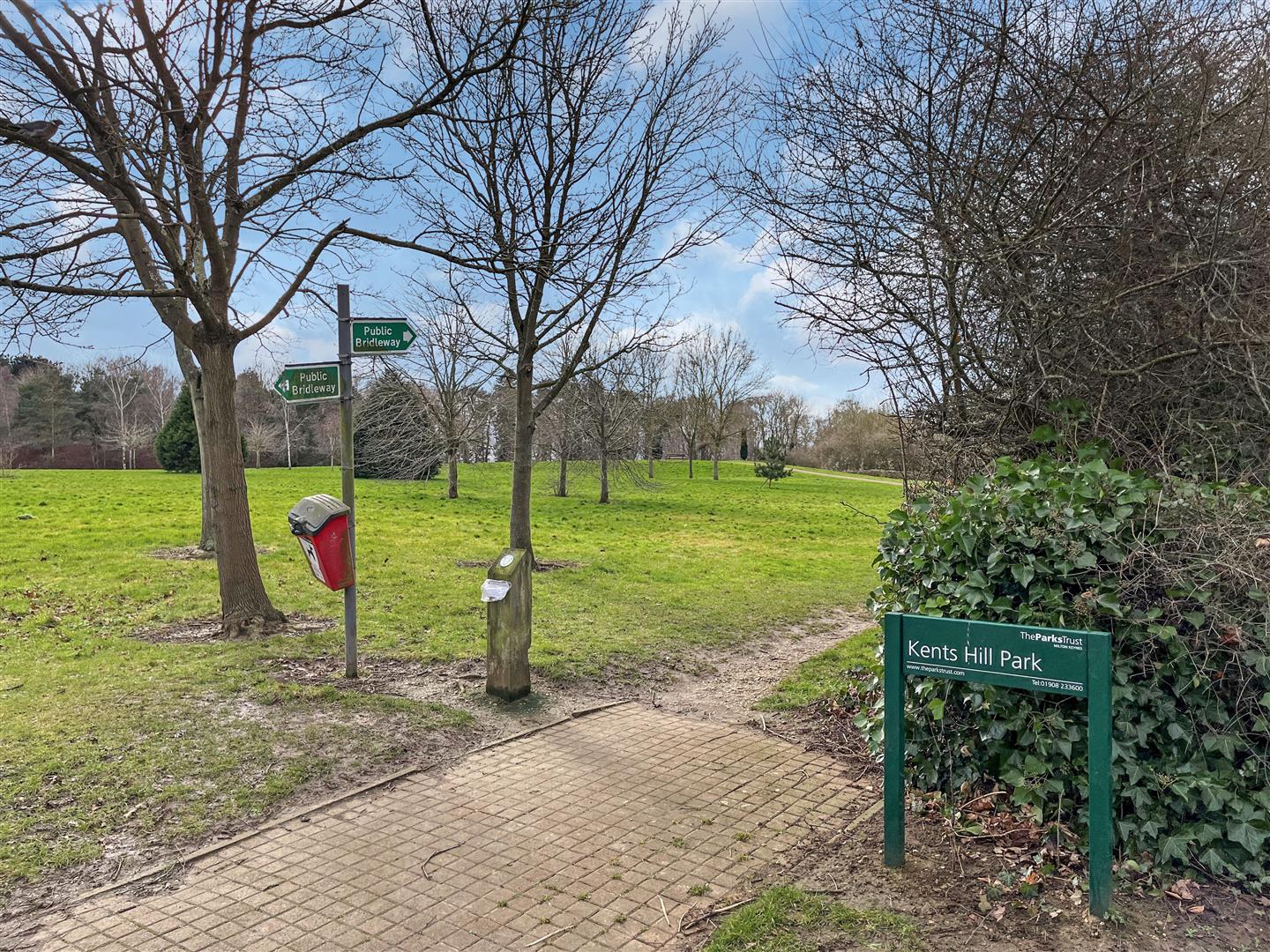 Tenterden Crescent, Kents Hill, Milton Keynes